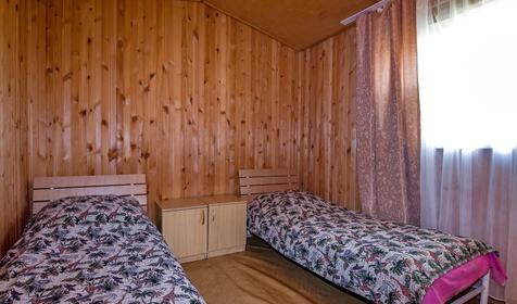 Четырехместный стандарт. База отдыха Радужная, Ейский район, ст-ца Должанская