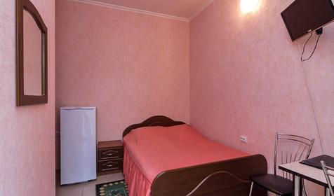 Трехкомнатный номер. Мини-гостиница приазовочка, г. Ейск