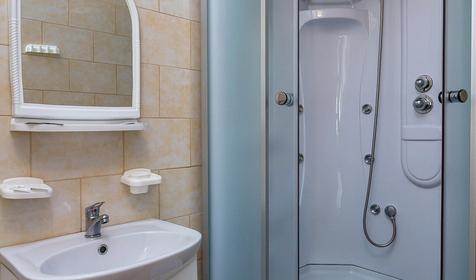 Трехкомнатный номер. Мини-гостиница приазовочка, г. Ейск