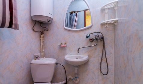 Двухкомнатный. База отдыха Голубая лагуна, г. Ейск