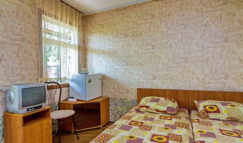 Двухместный в домике. База отдыха Голубая лагуна, г. Ейск