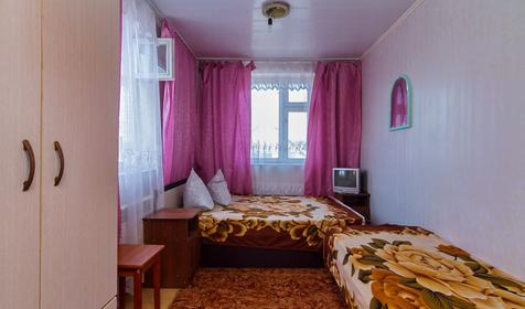 Номер экономкласса, гостевой дом Вика, г. Ейск