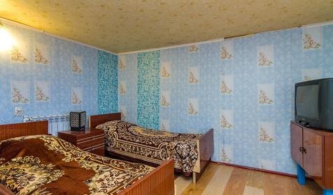 Трехместный номер. Гостевой дом У Игоря, г. Ейск