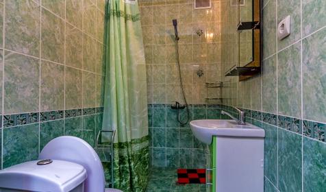 Четырехместный люкс. Частная мини-гостиница на ул. Чапаева 26, г. Ейск