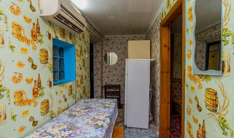 Двухкомнатный . Мини-гостиница Родной уголок, г. Ейск