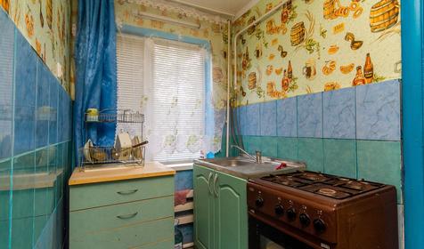 Двухкомнатный . Мини-гостиница Родной уголок, г. Ейск