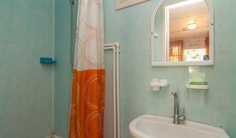 Двухместный номер, 2 категория. База отдыха Прибой, г. Ейск