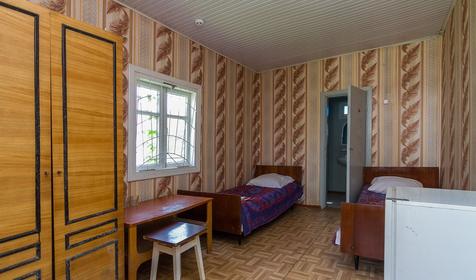 Двухместный номер, 3 категория. База отдыха Прибой, г. Ейск