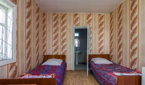 Двухместный номер, 3 категория. База отдыха Прибой, г. Ейск