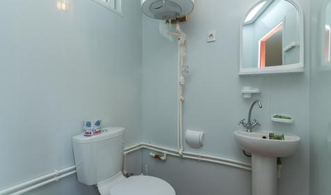 Трехместный номер, 2 категория. База отдыха Прибой, г. Ейск