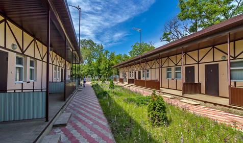 Трехместный номер, 2 категория. База отдыха Прибой, г. Ейск