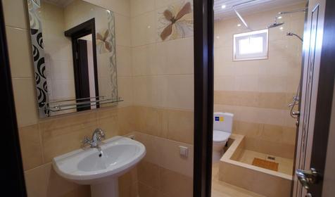 2х комнатный этаж под ключ с кухней и балконом