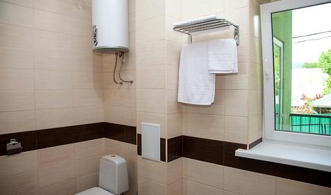 Трехместный