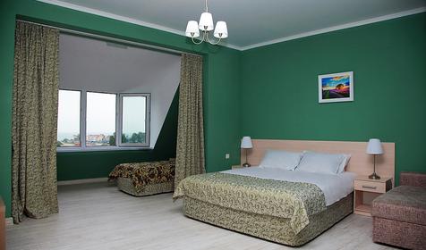 Четырехместный мансардный