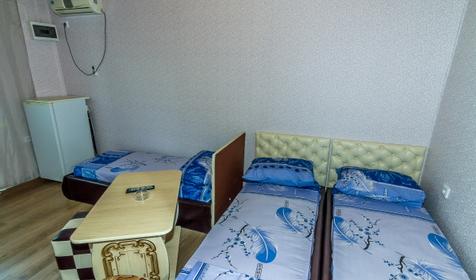 Четырехместный стандарт. Гостиница Дубок, Туапсинский район, п. Лермонтово