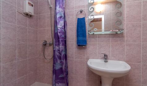 Четырехместный стандарт. Гостиница Дубок, Туапсинский район, п. Лермонтово