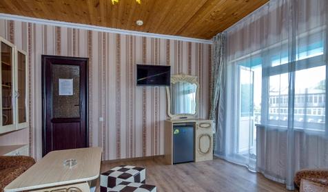 Двухкомнатный люкс. Гостиница Дубок, Туапсинский район, п. Лермонтово