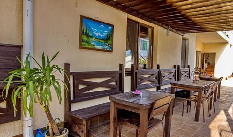 Гостиница Барселона, п. Небуг