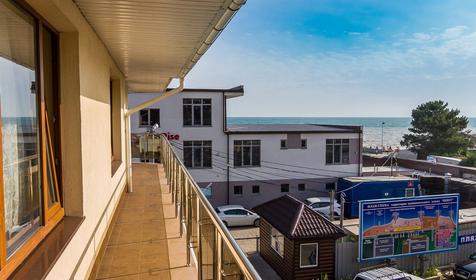 Гостиница Барселона, п. Небуг