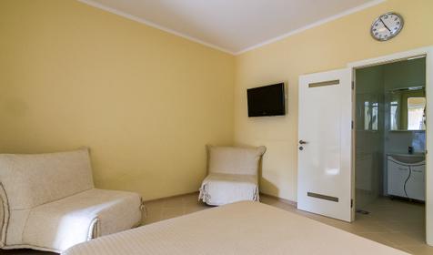 Семейный однокомнатный с кухней. Гостиница Сирена, п. Небуг