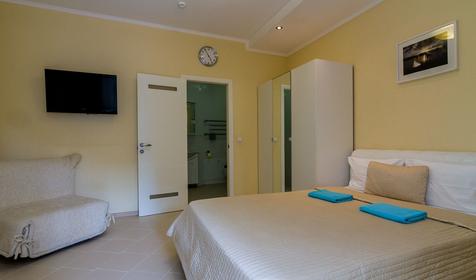 Семейный однокомнатный с кухней. Гостиница Барселона, п. Небуг