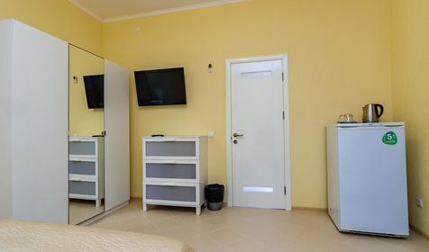 Семейный стандарт. Гостиница Барселона, п. Небуг