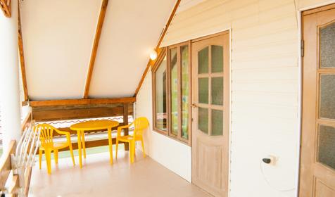 Тихий дворик в Бетте