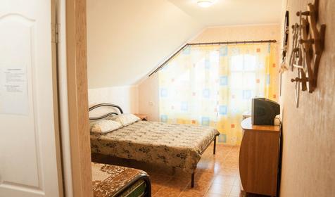 Тихий дворик в Бетте