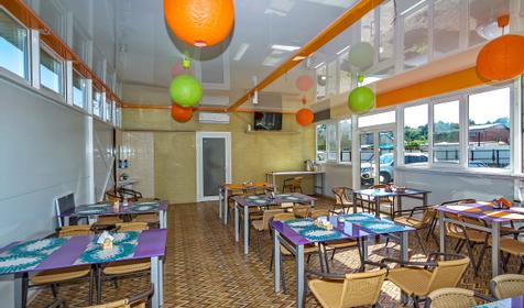 Столовая. Мини-гостиница Апельсин, Темрюкский р-н, Голубицкая