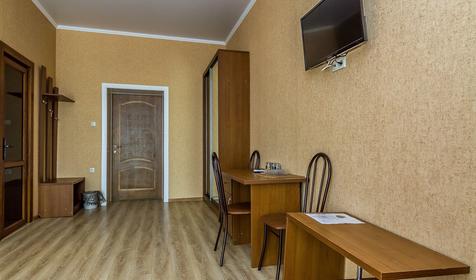 Стандарт трехместный без балкона. Мини-гостиница Апельсин, Темрюкский р-н, Голубицкая