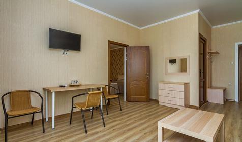 Люкс двухкомнатный. Мини-гостиница Апельсин, Темрюкский р-н, Голубицкая