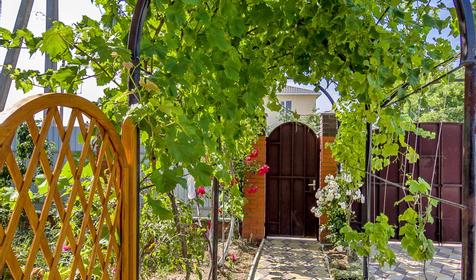 Гостевой дом На Садовой, Темрюкский район, п. Пересыпь