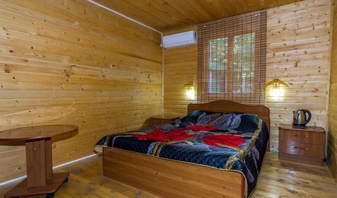 Большой коттедж (первый этаж). База отдыха Горный воздух, Туапсинский район, Бухта Инал