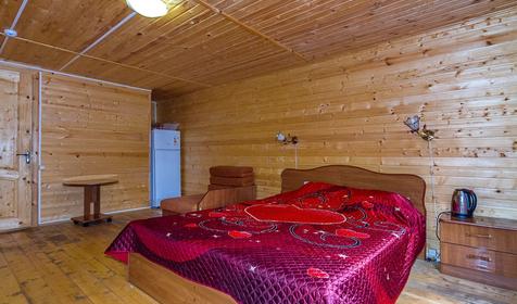 Большой коттедж (второй этаж). База отдыха Горный воздух, Туапсинский район, Бухта Инал