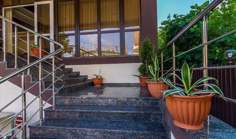 Отель София, г. Геленджик, с. Дивноморское