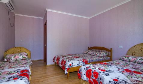 Люкс. Гостиница Янтарь, Темрюкский район, п. Кучугуры