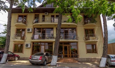 Гостевой дом "Золотое руно", г. Геленджик, с. Кабардинка