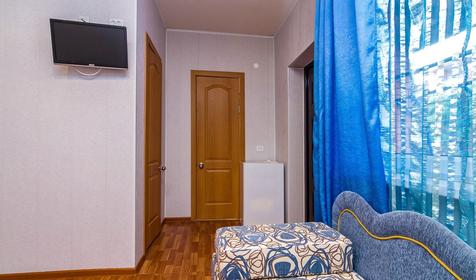 Трехместный номер. Мини-гостиница Синий кит, г. Ейск