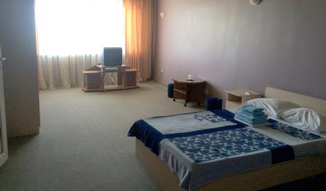 Пятиместный двухкомнатный номер. Отель Небеса, г. Сочи, п. Лазаревское