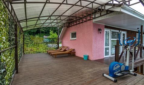 Туристическая база Курочка Ряба, Северский район, ст. Новодмитриевская