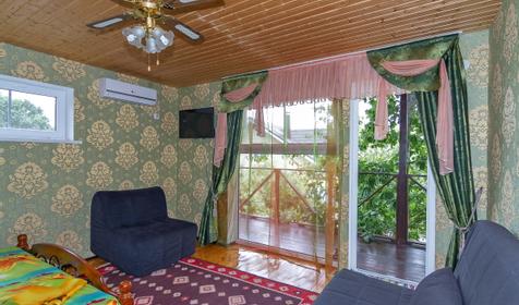 Стандарт двухместный. Туристическая база Курочка Ряба, Северский район, ст. Новодмитриевская