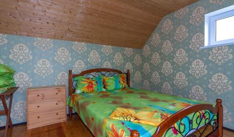 Стандарт двухместный. Туристическая база Курочка Ряба, Северский район, ст. Новодмитриевская