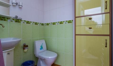 Стандарт двухместный. Туристическая база Курочка Ряба, Северский район, ст. Новодмитриевская