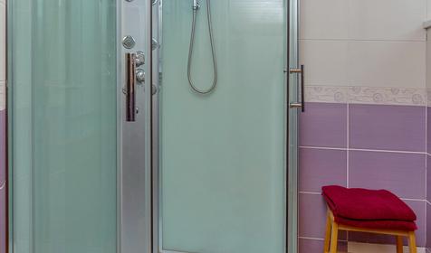 VIP-номер. Туристическая база Курочка Ряба, Северский район, ст. Новодмитриевская