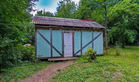 Домики для проживания. Спортивно-туристическая база Планческие скалы, Северский район, ст-ца Крепостная