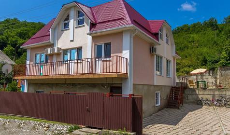 Частный гостевой дом Черешневый сад, пос. Шепси