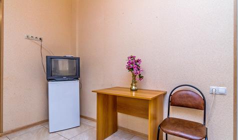 Двухкомнатный четырехместный стандарт. Гостевой дом Семья (7-я), г. Геленджик