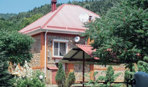 Коттедж. База отдыха Volkov House (Волков хаус), Майкопский р-н, п. Гузерипль
