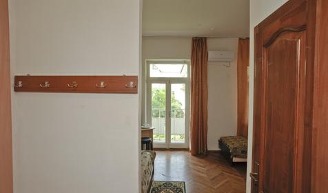 Трехместный эконом