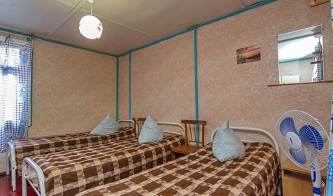 Стандарт четырехместный. Пансионат отдыха Утес, Туапсинский район, бухта Инал